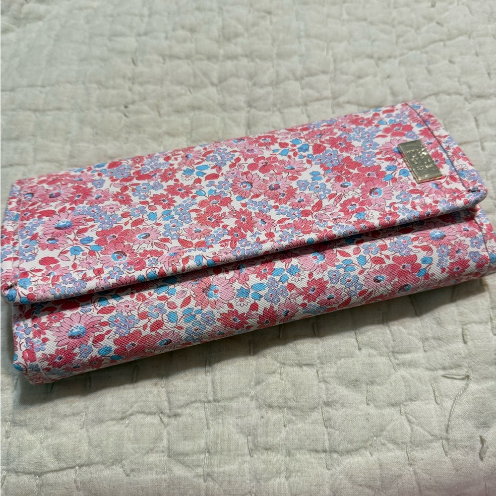 TRVL Design jewelry travel case. Pink and blue